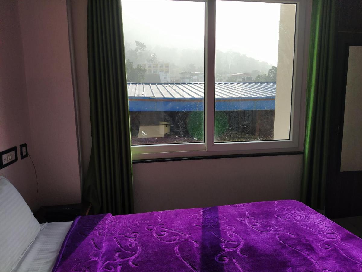 Hotel The Raja Palace Rishīkesh Екстериор снимка